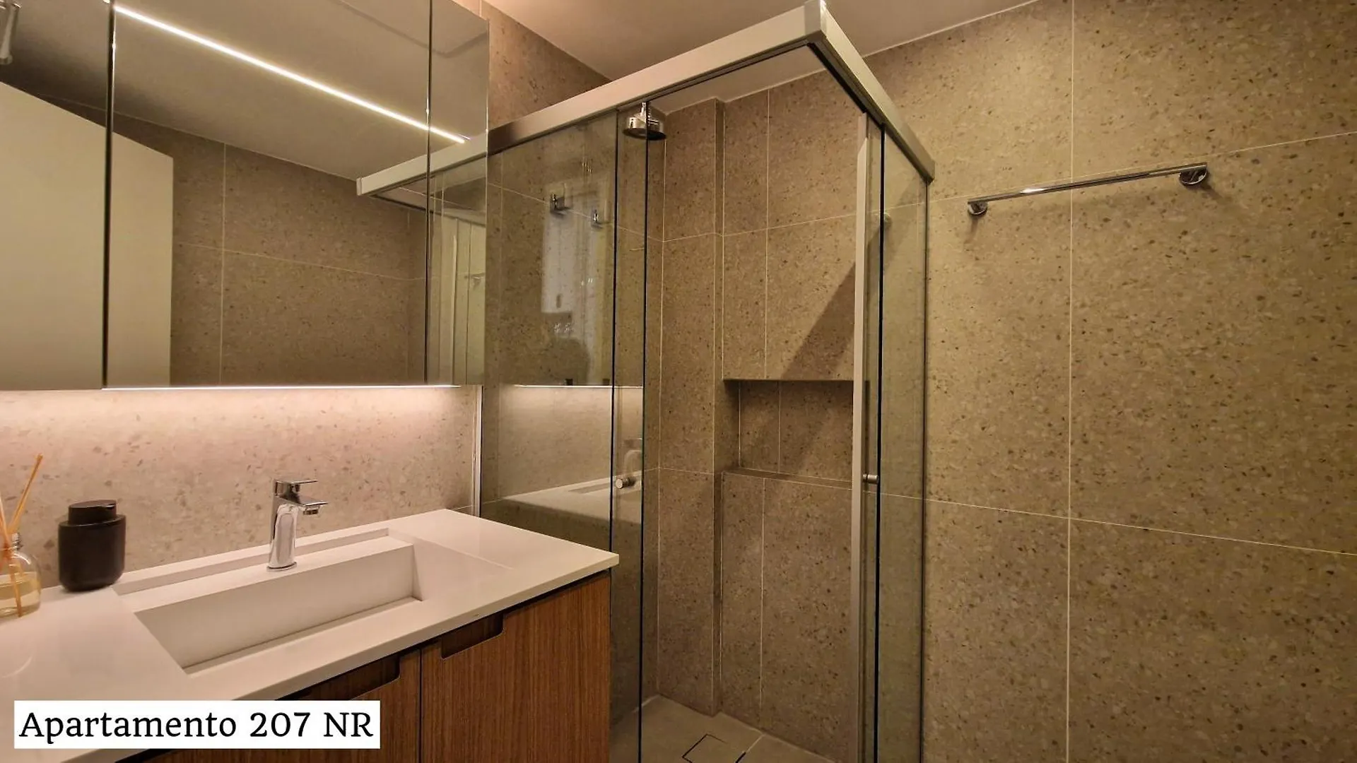 Apartamento Booksampa Condominio Nexone Faria Lima Moderno A 2 Min Do Metro São Paulo Brasil